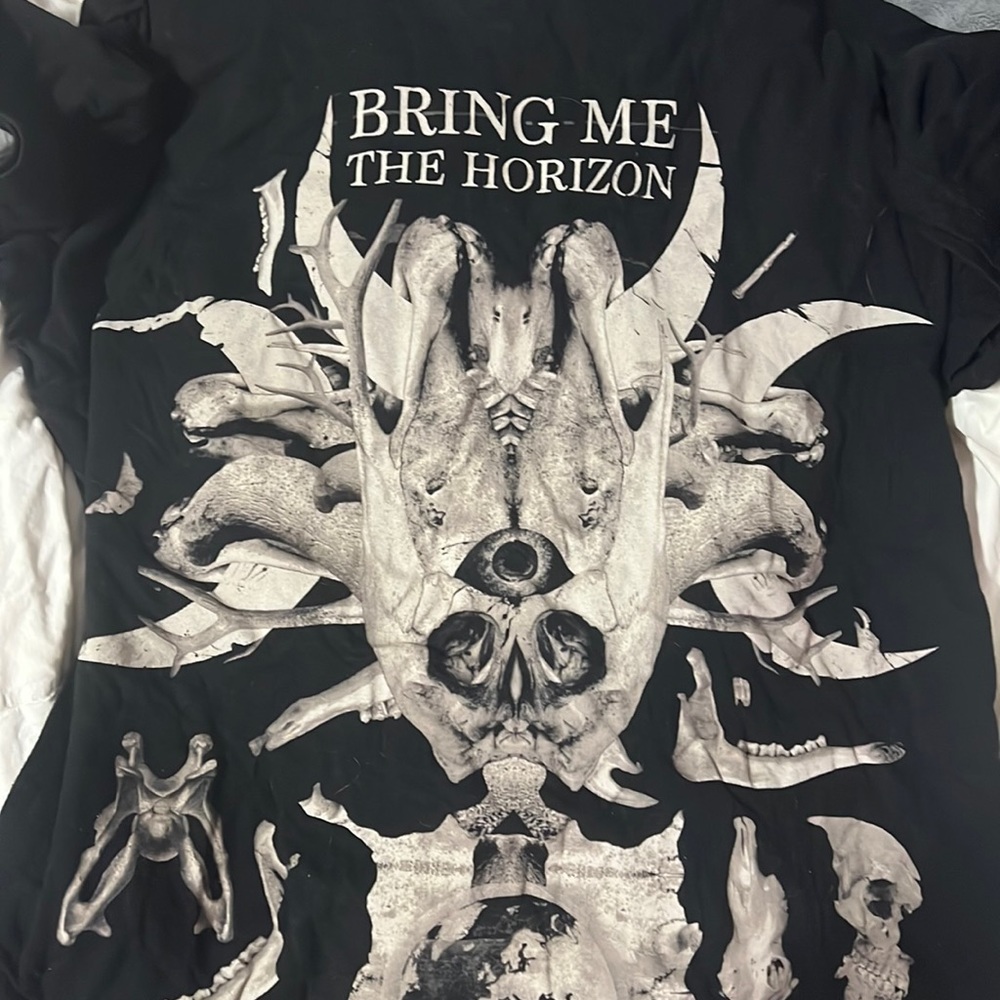 Bring me the horizon band tee size medium